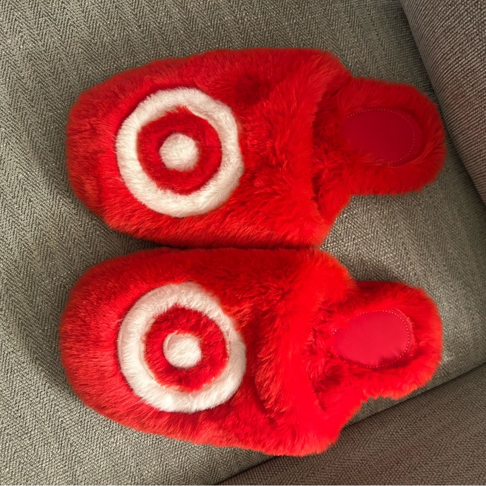 Red Target Slippers